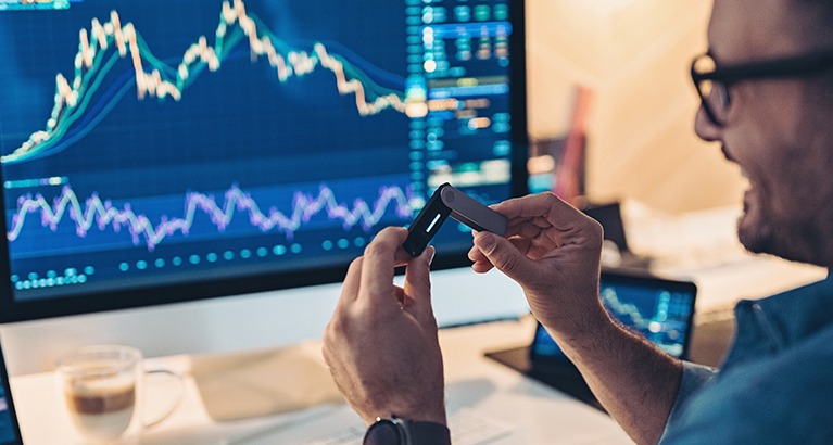 Effective Strategies for Crypto Trading Long-Term Effective Strategies for Crypto Trading Long-Term